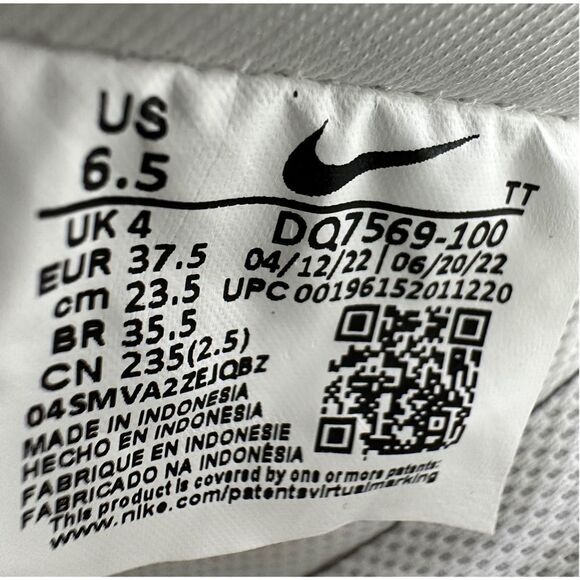 Nike Air Force 1 ‘07 ESS TRND Size 6.5 Women’s Summit White / Metallic Silver - Picture 12 of 14